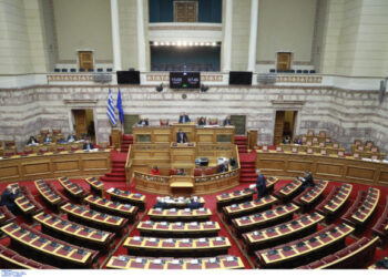 Την Δευτέρα η τροπολογία για την αυτόματη αναγνώριση ειδικότητας Ελλήνων ιατρών από τις ΗΠΑ