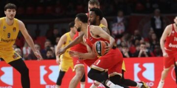 Μακάμπι Τελ Αβίβ 99-93: Πρώτος με «υπογραφή» Φουρνιέ