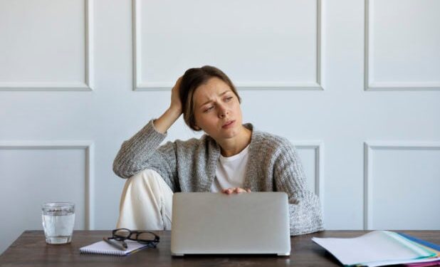 Το Νο1 σύμπτωμα της νόσου στις γυναίκες που δεν εκδηλώνεται στους άνδρες, σύμφωνα με μελέτη