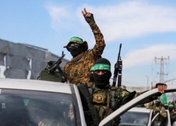 Αίτημα προς το βρετανικό υπουργείο Εσωτερικών για την αφαίρεσή της από τον κατάλογο των τρομοκρατικών οργανώσεων