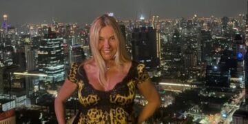 Χριστίνα Παππά: Ολιγοήμερο ταξίδι στο Ντουμπάι με τον γιο της