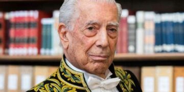 Μακρόν και Σάντσεθ αποχαιρετούν τον τελευταίο γίγαντα της λατινοαμερικανικής λογοτεχνίας