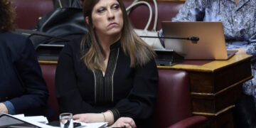 Κωνσταντοπούλου: Η κυβέρνηση επιχειρεί να ξεπλύνει τον Χρήστο Τριαντόπουλο με λαθροχειρίες