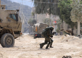 Ισραηλινοί έποικοι εξαπέλυσαν επιθέσεις σε χωριά της κατεχόμενης Δυτικής Όχθης