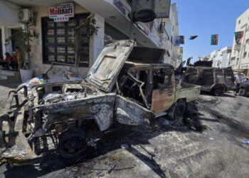 Νέες μάχες μεταξύ αντίπαλων ένοπλων ομάδων στην Τρίπολη