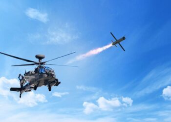 Παράθυρο ευκαιρίας για απόκτηση επιπλέον Apache από την Αεροπορία Στρατού