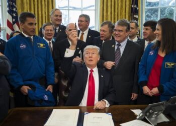 Ο Τραμπ ζητά περικοπές στον προϋπολογισμό της NASA με υποχώρηση της παρουσίας στη Σελήνη υπέρ του Άρη