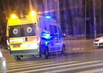 Πεντέλη: Σοβαρό τροχαίο στον Άγιο Πέτρο – Ανετράπη αυτοκίνητο