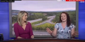 Βίντεο: Έσπασαν τα νερά της λίγο πριν βγει στον αέρα