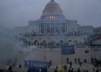 ΗΠΑ: Αποζημίωση 5 εκατ. στην οικογένεια της Άσλι Μπάμπιτ