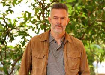 Χρήστος Λούλης: Εισβάλλει απόψε στη «Διάφανη αγάπη»