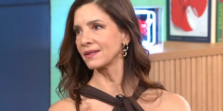 Κατερίνα Λέχου: «Ο γάμος μού γεννήθηκε σαν ανάγκη ύστερα από επτά χρόνια