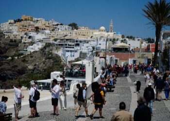 Each euro generated from tourism contributes an estimated 2.2-2.65 euros to the country’s GDP