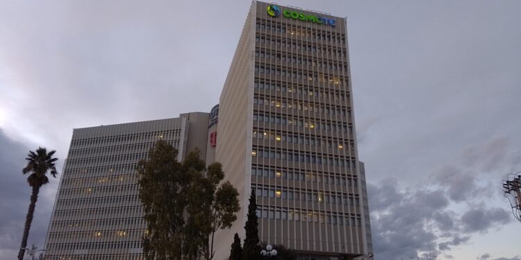 1% increase in revenue and 1.8% in adjusted EBITDA in Q1