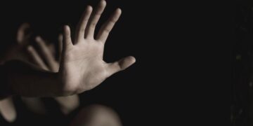 Πάτρα: Εφιαλτικές στιγμές για 15χρονη στα χέρια του 54χρονου κηδεμόνα της