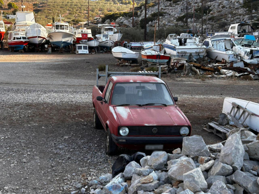 Hydra: See photos of vehicles on the island - Residents say they are left behind after work is done.