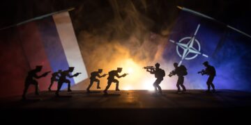 Γιατί ο πόλεμος Ρωσίας-ΝΑΤΟ δεν θα έμοιαζε καθόλου με αυτόν της Ουκρανίας
