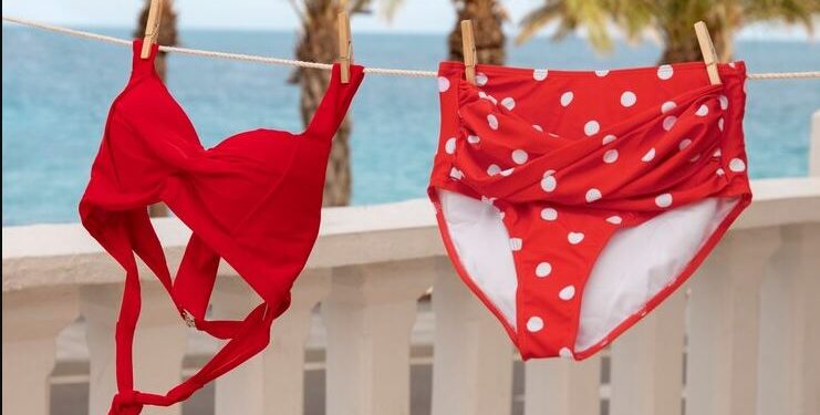 Αυτό το μαγιό με παχαίνει;