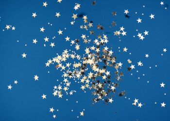 Ποιοι γιορτάζουν σήμερα 25 Μαΐου