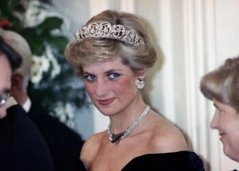 Πριγκίπισσα Νταϊάνα: Αποκαλύψεις για την εμμονή της με το υπερφυσικό και τα μέντιουμ