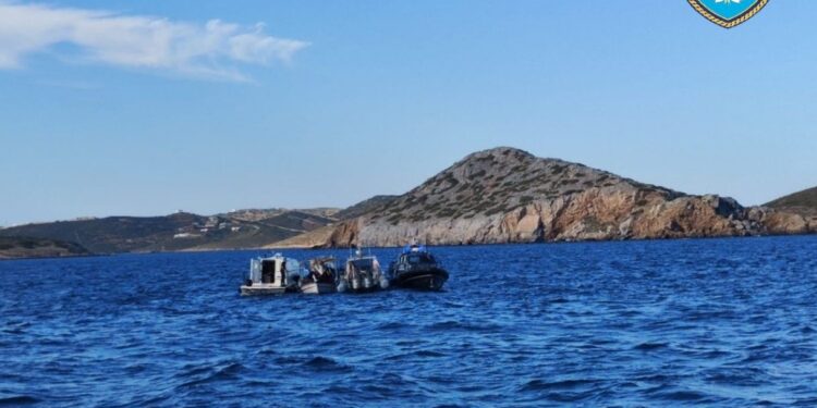 Λέρος: Συντονισμένη επιχείρηση Λιμενικού και Frontex για τη διάσωση αγνοούμενου ψαρά