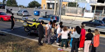 Ραφήνα: Τροχαίο ατύχημα στην Λεωφόρο Μαραθώνος με 2 τραυματίες