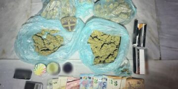 Ασπρόπυργος: Συνελήφθη 23χρονος που διακινούσε ναρκωτικά σε προαύλιο σχολικού συγκροτήματος