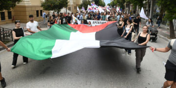 Πάτρα: Πορεία στο κέντρο της πόλης για τον λαό της Παλαιστίνης