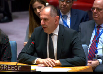 Ιστορική ευκαιρία να αποτελέσει πυλώνα σταθερότητας – Η Ελλάδα θα υποστηρίξει την προσπάθειά της