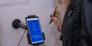 Αύξηση κατά 637% στις υπερωρίες στον τουρισμό τον Μάρτιο