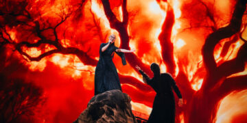 Η ελληνική showbiz αποθέωσε την Klavdia για την πρόκρισή της στον μεγάλο τελικό