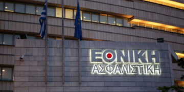 Αναστέλλει την εφαρμογή του νέου μοντέλου αποζημίωσης για νοσηλείες