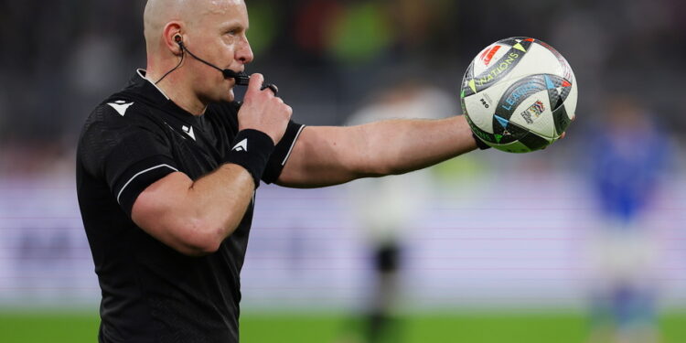 Ολυμπιακός: Ο Σίμον Μαρτσίνιακ διαιτητής στον τελικό του Κυπέλλου Ελλάδας