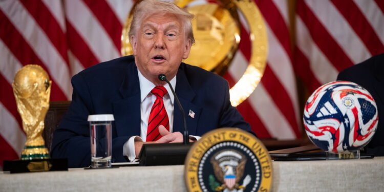 Έκπληξη Τραμπ για τον αποκλεισμό της Ρωσίας από το Μουντιάλ 2026 – «Δεν το ήξερα, είναι σωστό αυτό;»