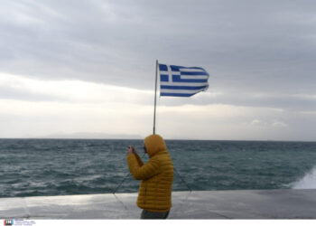 Καιρός: Ο Μάιος κάνει «ποδαρικό» σήμερα με βροχές, καταιγίδες και ισχυρούς ανέμους