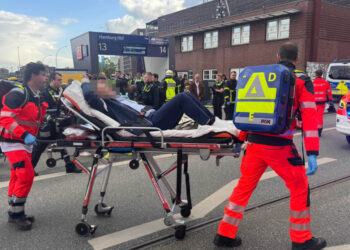 Συναγερμός στην Γερμανία: Επίθεση με μαχαίρι στον κεντρικό σιδηροδρομικό σταθμό του Αμβούργου – Τουλάχιστον 12 τραυματίες