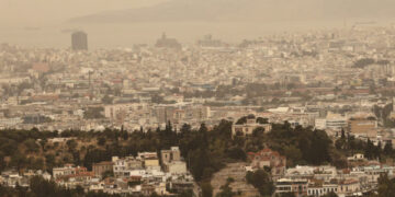 Τσατραφύλλιας: Πολικός «αεροχείμαρρος» θα διώξει την σκόνη και θα ρίξει την θερμοκρασία πάνω από 10 βαθμούς