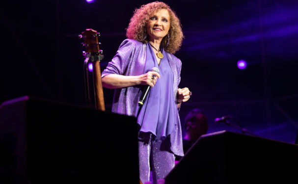 Γλυκερία: Διαψεύδει ότι δήλωσε «θα εμφανιστώ όπου με θέλουν, και στο Ισραήλ»