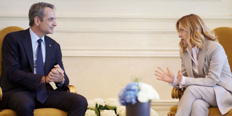 Mitsotakis – Meloni meeting in Rome: focus on defence and migration