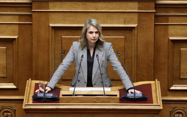 Αποστολάκη στον Realfm 97,8: Η λύση είναι απλούστατη