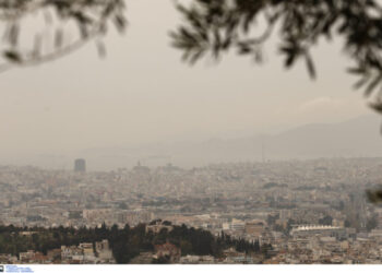 Συννεφιά με αφρικανική σκόνη και θερμοκρασίες έως 28 βαθμούς σήμερα – Πού θα βρέξει