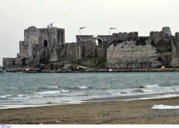 Τι απαντά για τις καθυστερήσεις στις πληρωμές διεθνών παραγωγών