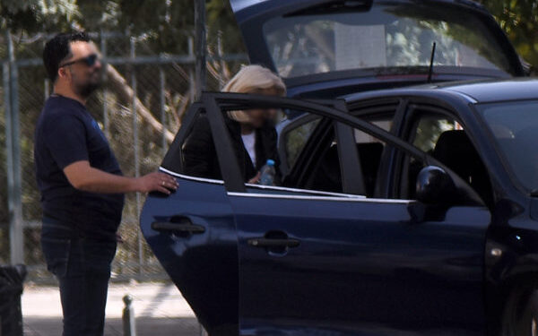 Ελληνικό Κτηματολόγιο: Σε αργία οι συλληφθέντες για την υπόθεση διαφθοράς