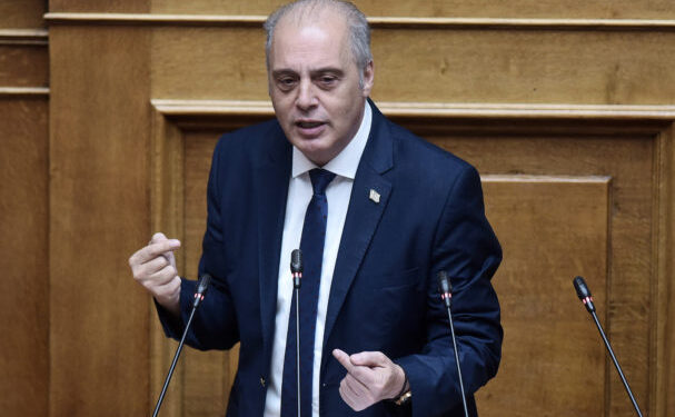 «Σε ποια άλλη χώρα στον κόσμο υπάρχει UNCLOS με περιορισμένη επήρεια; Εσείς κάνατε μια ΑΟΖ σε φέτες»