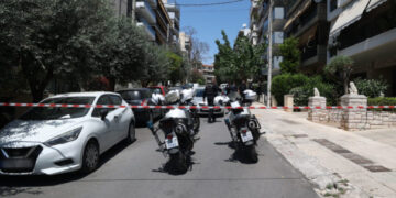 Δολοφονία στην Νέα Σμύρνη: Το οικογενειακό δράμα πίσω από την τραγωδία