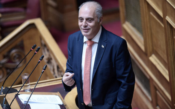 Βελόπουλος: Να γίνει πραγματογνωμοσύνη υπό την αιγίδα 3 πανεπιστημίων ειδικών