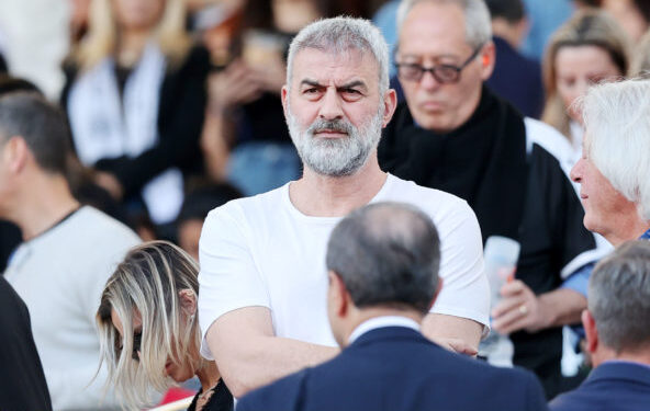 Τραϊανός Δέλλας: Σπάνια δημόσια εμφάνιση ύστερα από μήνες