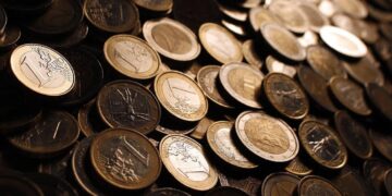 Στο 0,76% το spread των 10ετών ομολόγων μετά τις ρευστοποιήσεις
