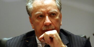 Το δημοσιονομικό θαύμα και οι τρεις τραγωδίες της ελληνικής οικονομίας 