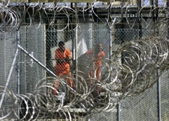 Η κράτηση μεταναστών στο Γκουαντάναμο στοιχίζει 100.000 δολάρια ημερησίως κατ’ άτομο